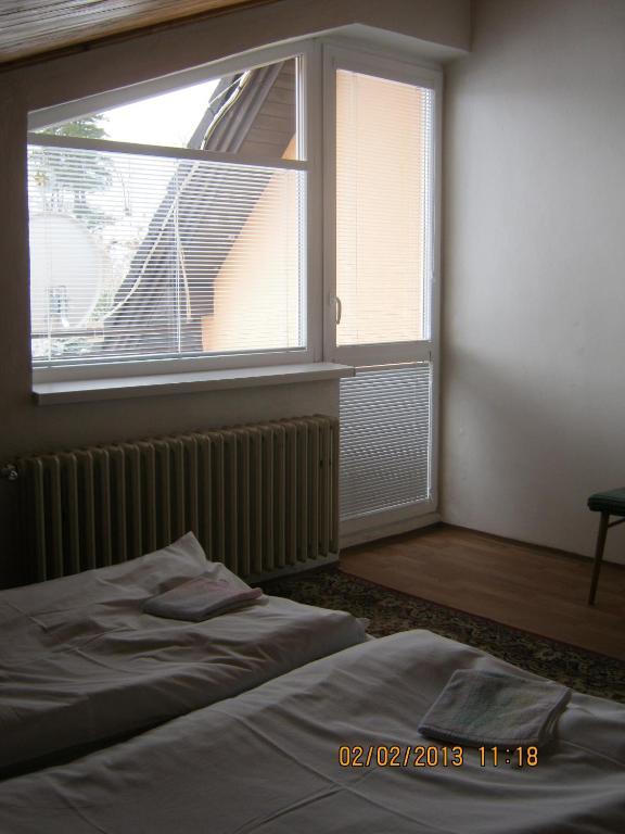 Ubytovanie 184, Bed And Braekfast 184 Stara Lesna Bilik gambar